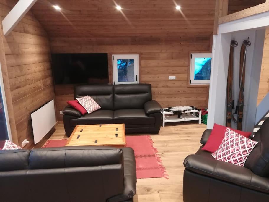 Montalbert Pied Des Pistes Chalet *